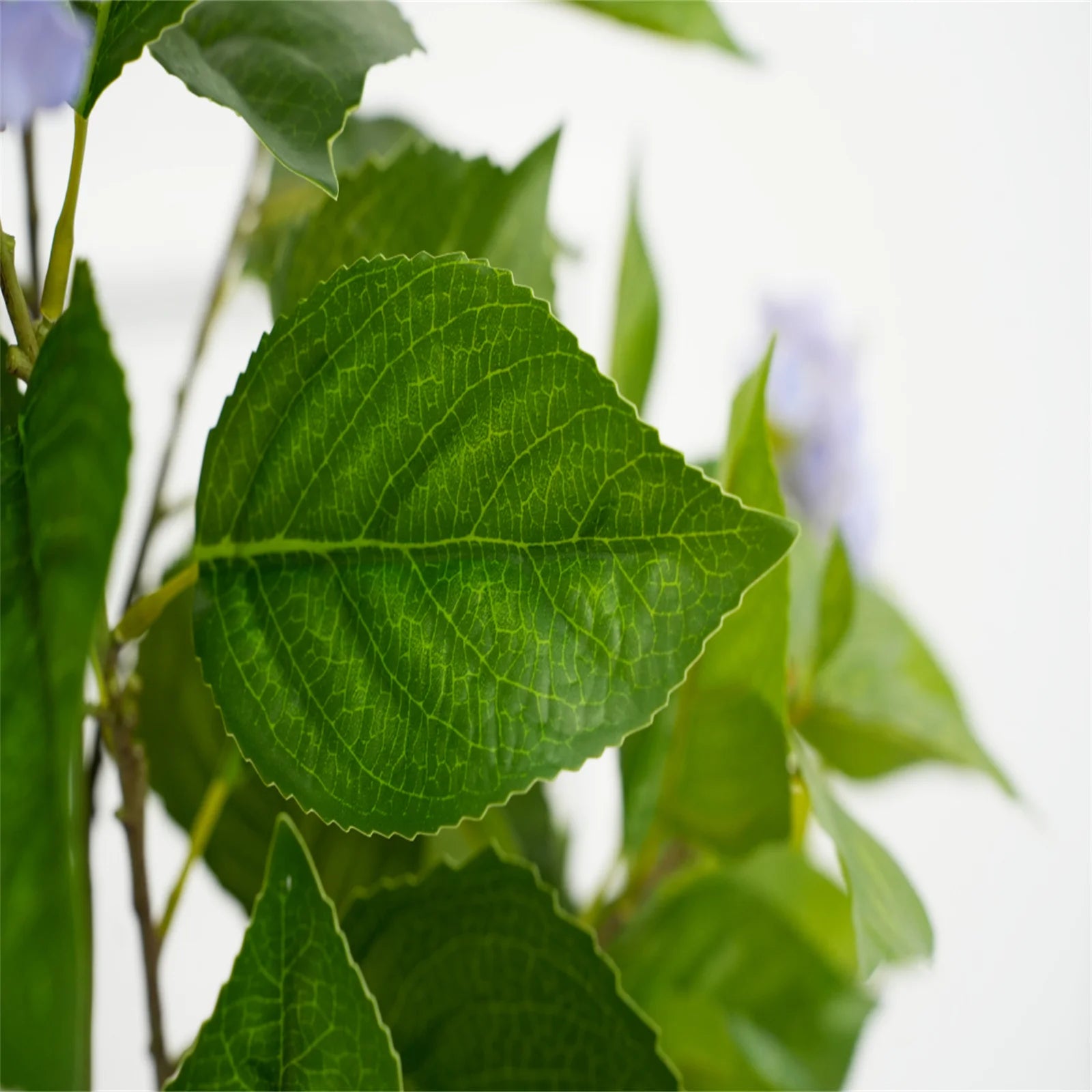 Artificial Hydrangea Tree, 4ft Blue Flowers Potted Decorative Hydrangea Flowers Tree, Modern Artificial Tree for Indoor Home