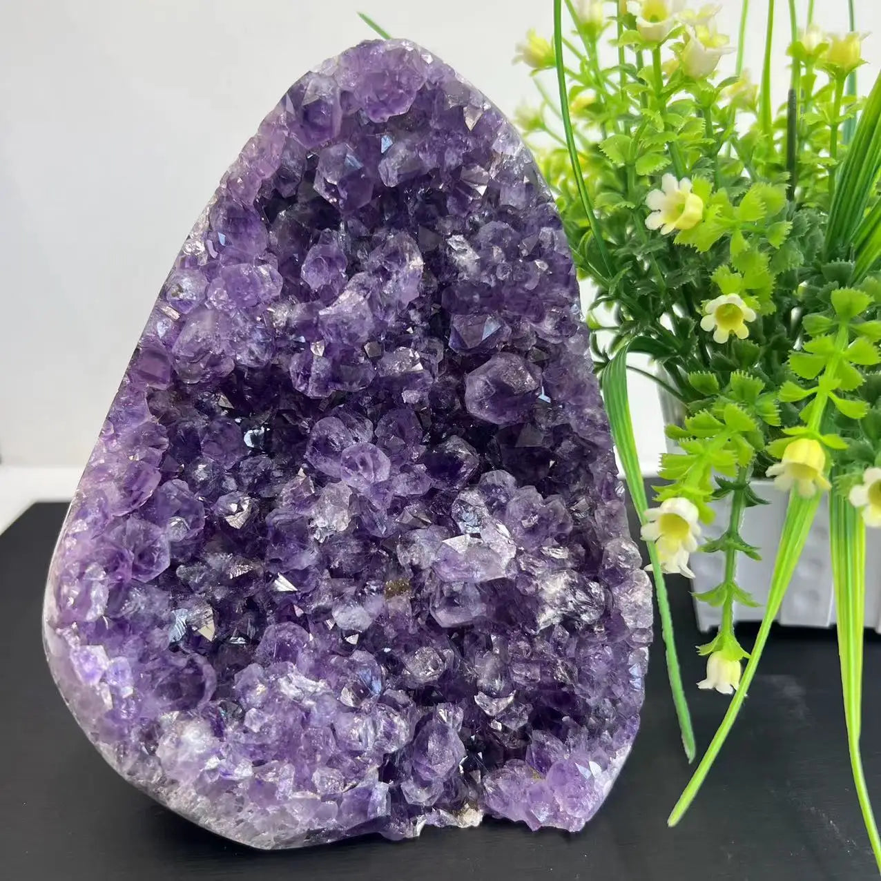 Natural Raw Amethyst Geode Purple Crystal Quartz Cluster Dream Energy Healing Wholesale Home Decoration